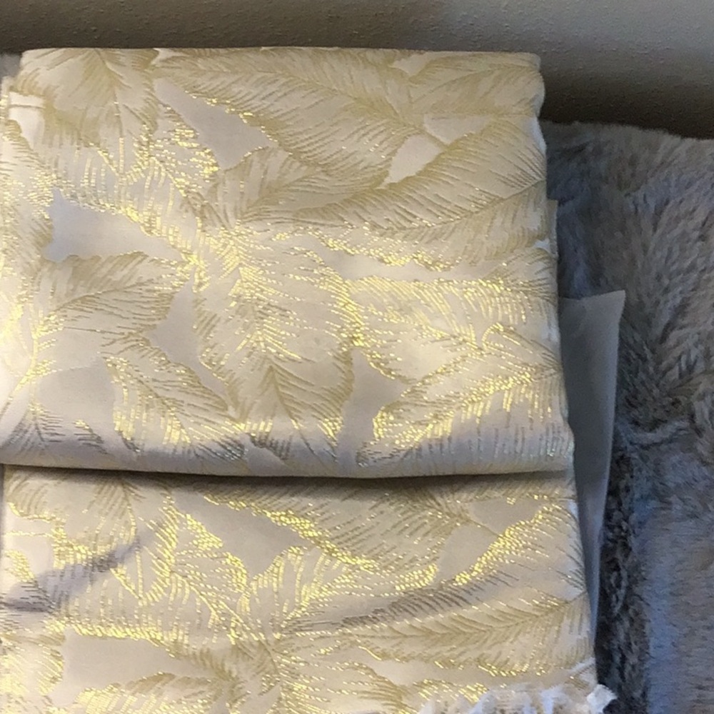 Elegant Gold and Cream Fabric